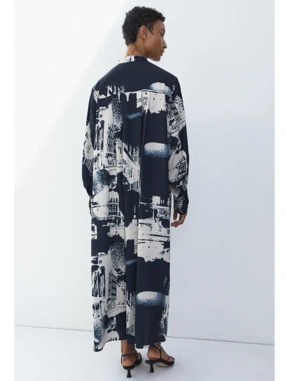 NWT H&M Navy and White Satin Printed Belted Shirt Dress, sz. XL - Picture 4 of 6